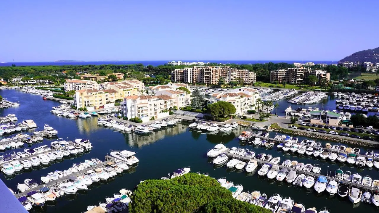 Апартаменты Cannes Marina, T3 Vue Mer, Piscine, By Palmazur Мандельё-ла-Напуль